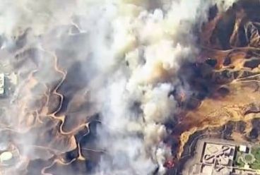Над 25 000 души са евакуирани заради горски пожари в Калифорния