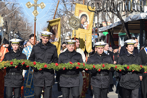 Променят маршрута на празничното шествие на Бургас заради ремонта на морския бул."Алеко Богориди"