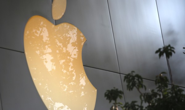 Apple постигна 44 000% ръст на цената на акциите си