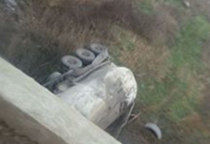 Стана ясно какво е състоянието на шофьора на циментовоза, който излетя от мост край Варна