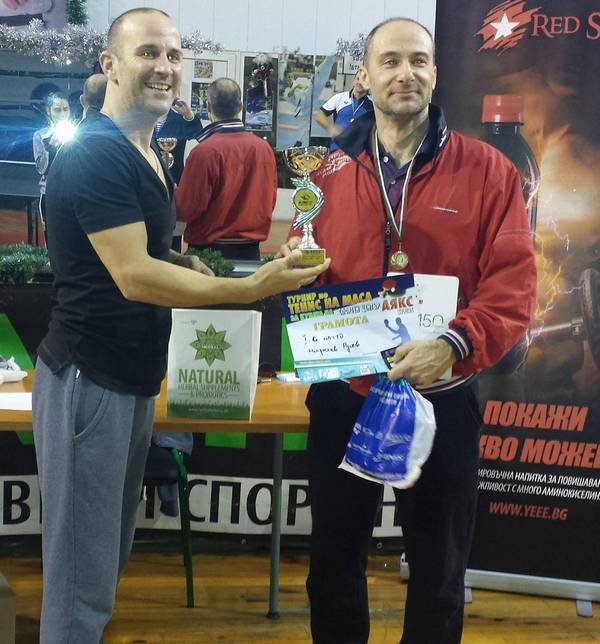 Вижте победителите от турнира по тенис на маса в Бургас