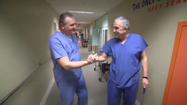 Заедно в битката за човешки живот: Двама лекари, свързани от приятелство