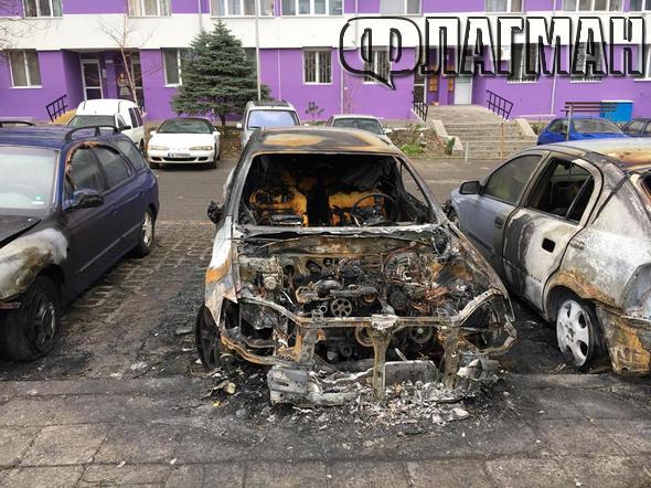 Вижте огнения ад в бургаския ж.к. "Славейков"! Три коли избухнаха в пламъци (СНИМКИ)