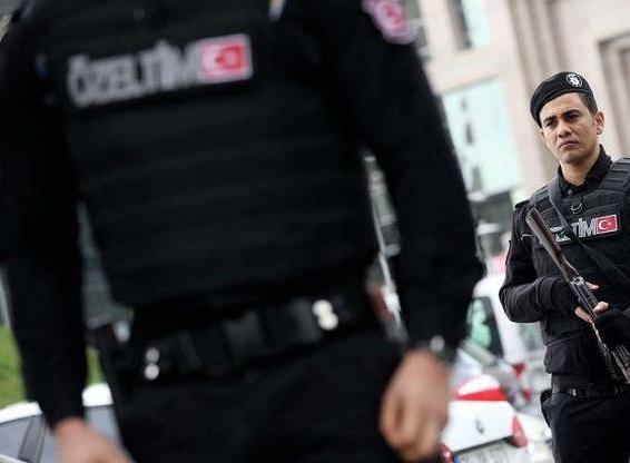 Нови арести в Турция! 20 души зад решетките, обвинени във връзка с ИДИЛ