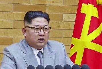 Тръмп и Ким Чен-ун си мерят ядрените бутончета