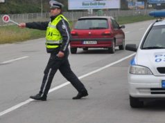 Разсеян шофьор блъсна катаджия, опитал се да го спре, на бул."Декомрация" в Бургас