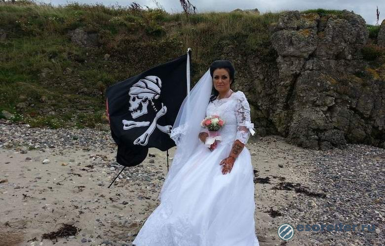 45-годишна жена се омъжи за призрак на пират, починал преди три века