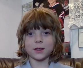 9-годишно българче сред най-големите таланти на световния хокей (ВИДЕО)