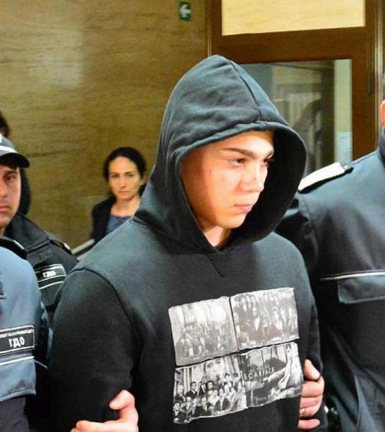 Касапница: 16-годишният Кристиян наръга 10 пъти охранител в дискотека (СНИМКА)