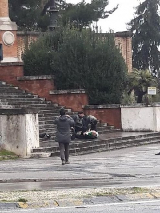 Италианската полицията сложи край на ужаса в Мачерата