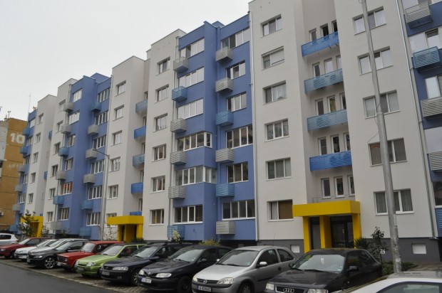 Продават четири общински жилища в Бургас, ето какви са цените
