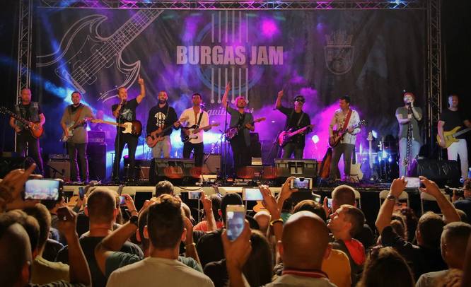 Фестивалът-сензация Burgas Jam се завръща, ето кога ще е второто издание