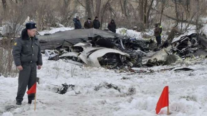 Огромна трагедия! Руски пътнически самолет се разби край Москва, загинаха 71 души (ВИДЕО)