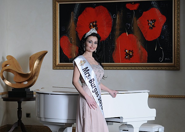 За втора поредна година Гранд Хотел и СПА Приморец е бляскавата сцена на престижния конкурс Мисис Бургас