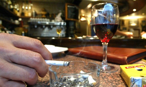 При системни нарушения на забраната за пушене заведения ще бъдат затваряни