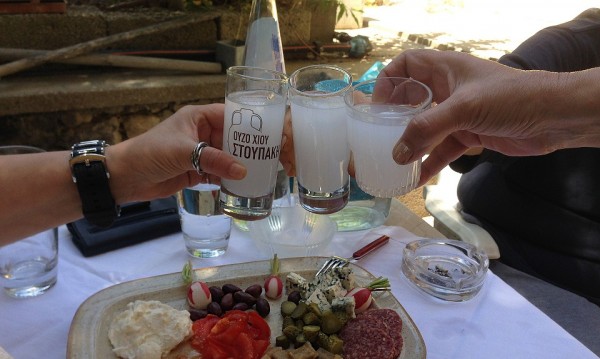 И гърците имат проблем с алкохола. 10% са зависими
