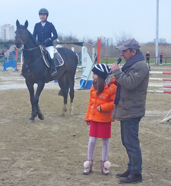Вижте призьорите от конното състезание за Тодоровден в Бургас (СНИМКИ)
