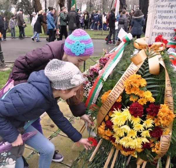 Приморско чества Освобождението на България