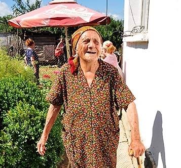 На 103 години си отиде баба Сева, ето какво остави на внуците си