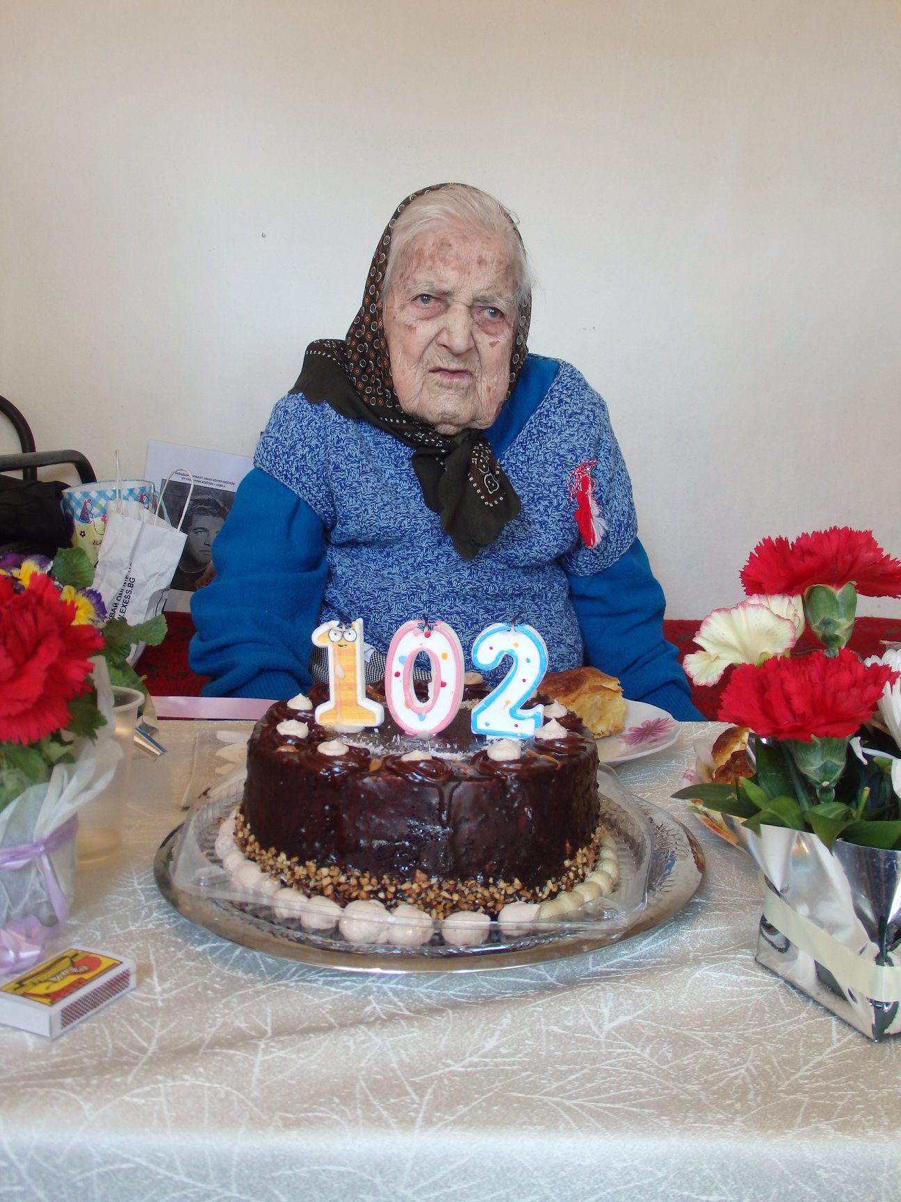 Най-възрастният жител на Община Карнобат баба Джена стана на 102 години