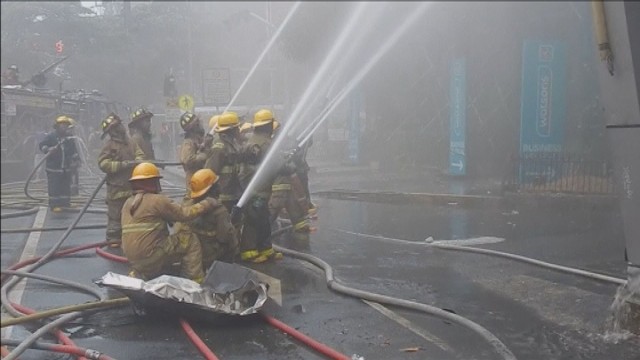 Огромна трагедия: Пожар в хотел в Манила взе четири жертви (ВИДЕО)
