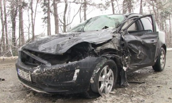 След катастрофата на пътя: Жена е с опасност за живота