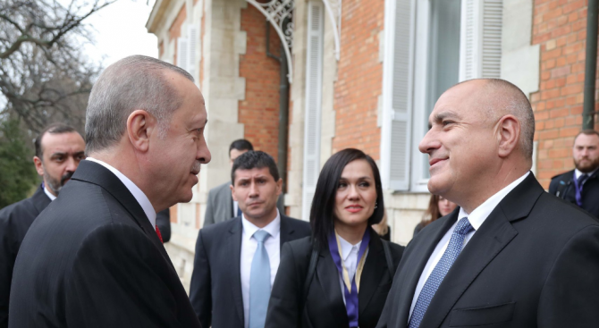 Борисов посрещна Ердоган в двореца Евксиноград