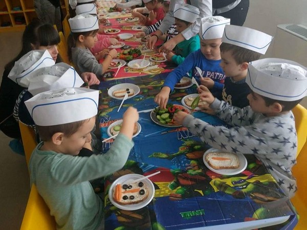 В бургаските детски градини преподават азбуката на здравословното хранене