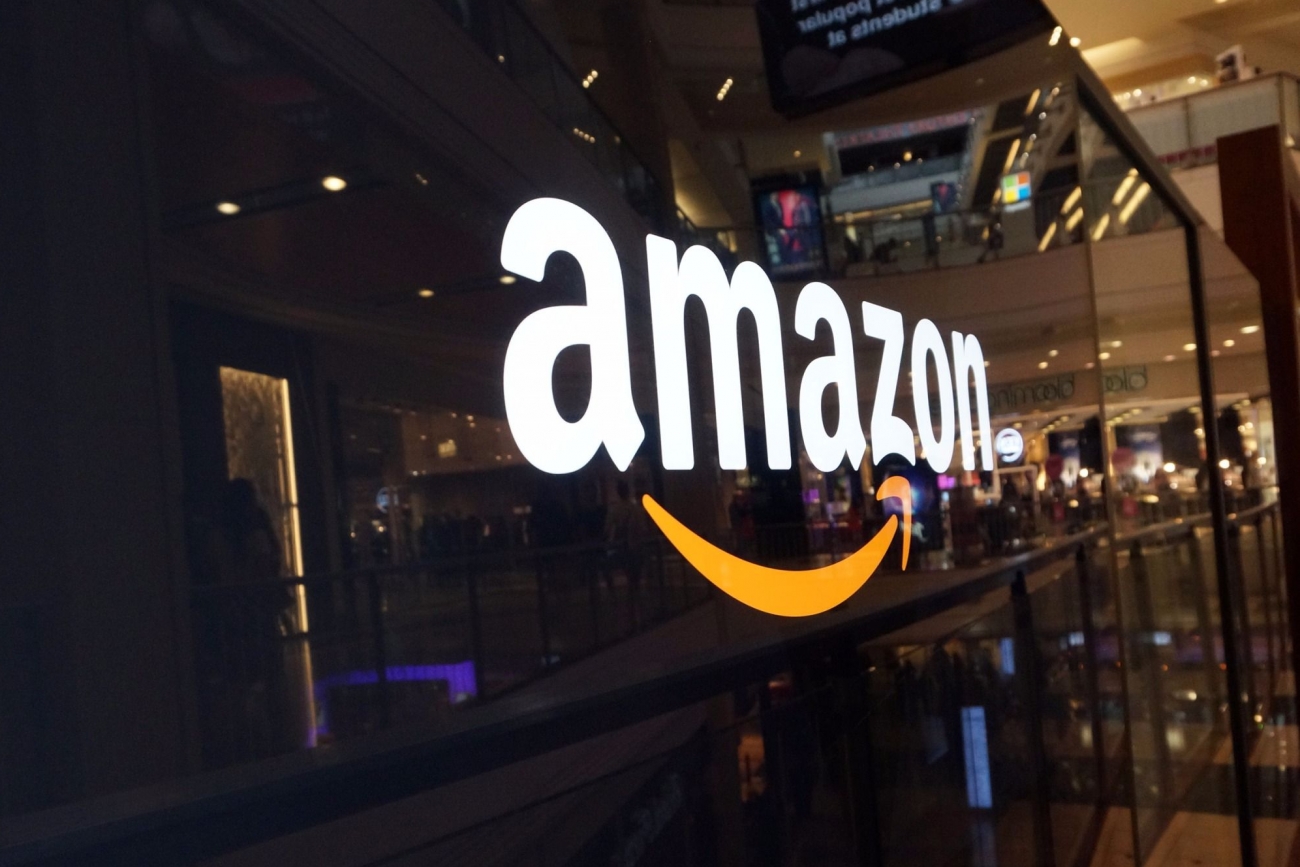 Пазарната оценка на Amazon се срина с над $53 млрд. заради слухове