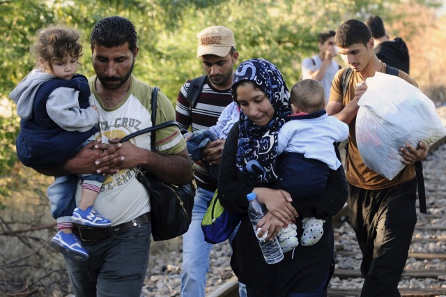Уебсайт за бежанци: Как да доведете роднините си в България