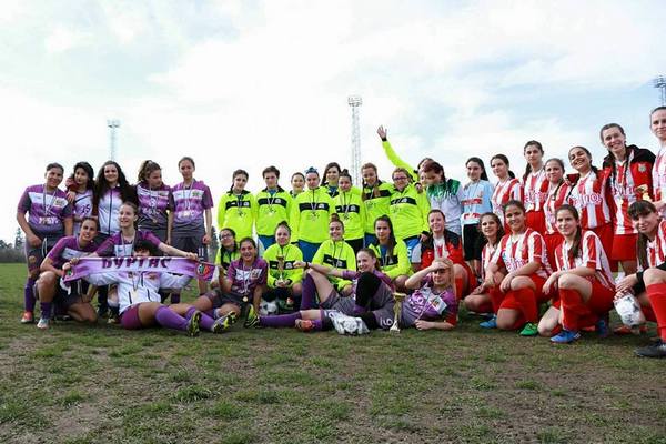 Две шампионски титли за момичетата от ЖФК „Бургас“ (СНИМКИ)