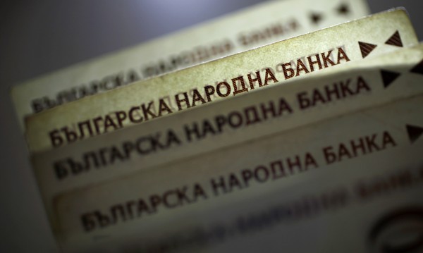 Ало измама: Баба си капарира мебели за 3 бона