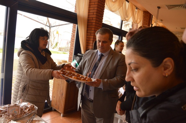 Кулинарен базар в Созопол помага на три социални центъра