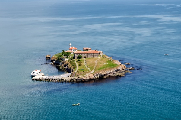 Остров Света Анастасия е отворен за посещения от петък, 6 април