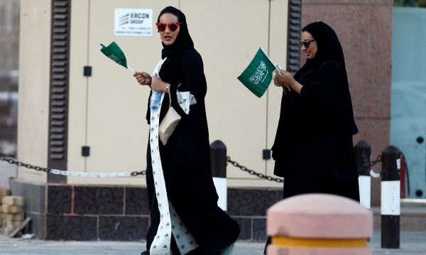 Отварят киносалони в Саудитска Арабия след дълга забрана