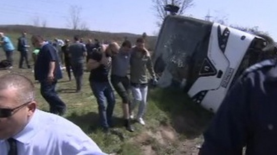 Черен петък! Зверско меле с автобус на "Тракия", има жертви и 20 ранени (СНИМКИ)