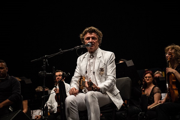 Горан Брегович посвети концерта си в София на пострадалите и загиналите в катастрофата на АМ „Тракия”