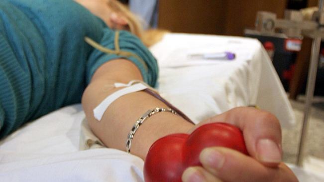 УМБАЛ Бургас участва в  „Зона Здраве“ с кръводарителска акция и над 20 специалисти