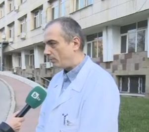 Доц. Кючуков: Оптимист съм за зрението на пострадалата полицайка, окото й ще бъде запазено (ВИДЕО)