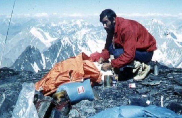 Христо Проданов остана завинаги на Еверест