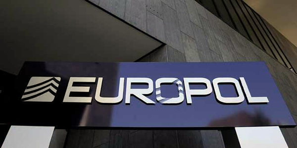 Европол закри 10 000 магазина заради пиратство, сред тях и български