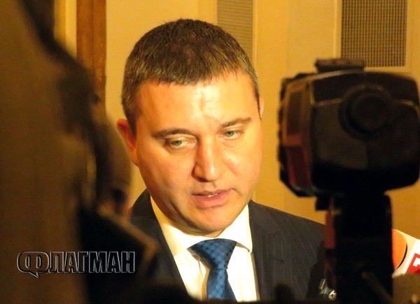 Владислав Горанов напуснал парламента заради ниска заплата, министрите взимали повече