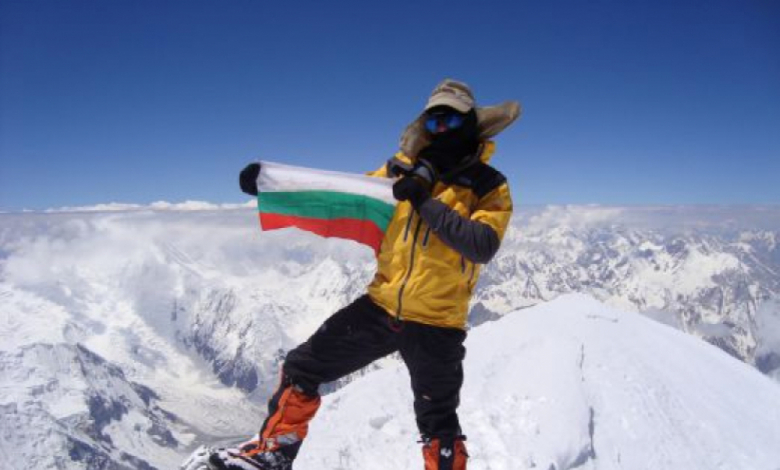 Драмата в Хималаите: Не откриха Боян Петров в Лагер 1, операцията приключи за днес