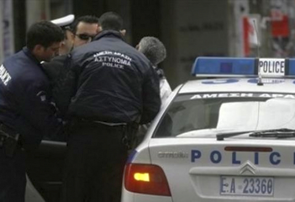 Лудост: Гръцки свещеник блудствал с 11-годишно българче