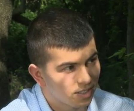 16-годишният Иво Христов, който се бори за живота си, издаде книга за безмилостен убиец (ВИДЕО)