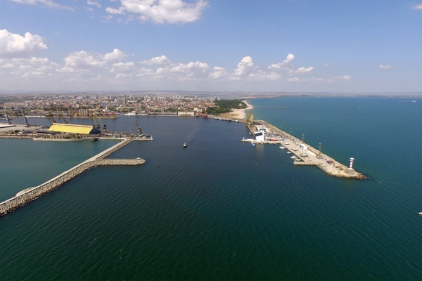 Първото съвременно българско пристанище – Бургас чества 115 години