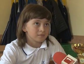 Щастлива развръзка: Помогнаха на 10-годишната Сара да участва в олимпиада по математика в Тайланд (ВИДЕО)