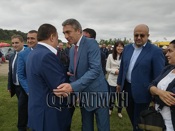 Мустафа Карадайъ пристигна в Руен за празника на общината, ще има ли сблъсък с ДОСТ
