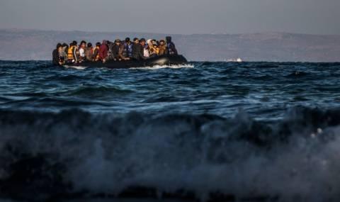 Испания спаси 408 имигранти в Средиземно море, акцията продължили през целия уикенд