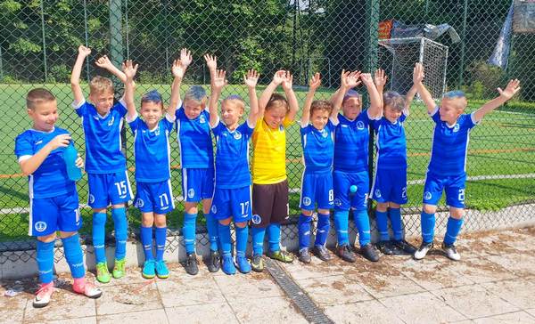 Футболната академия на Черноморец (Бургас) отбеляза още един успешен сезон